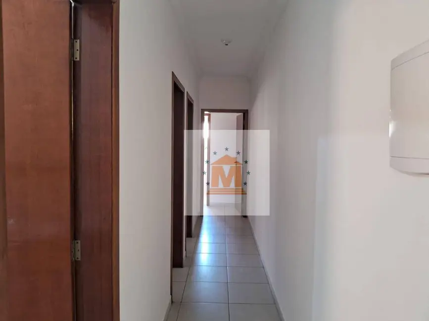 Foto 4 de Casa com 3 quartos à venda, 175m2 em Residencial Parque dos Sinos, Jacarei - SP
