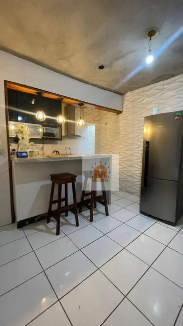 Foto 1 de Casa com 2 quartos à venda, 150m2 em Jardim Flórida, Jacarei - SP