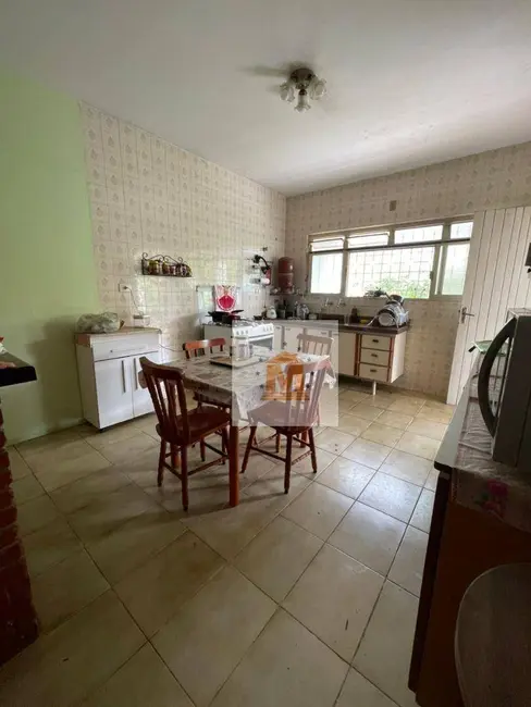 Foto 2 de Casa com 4 quartos à venda, 513m2 em Jardim Flórida, Jacarei - SP
