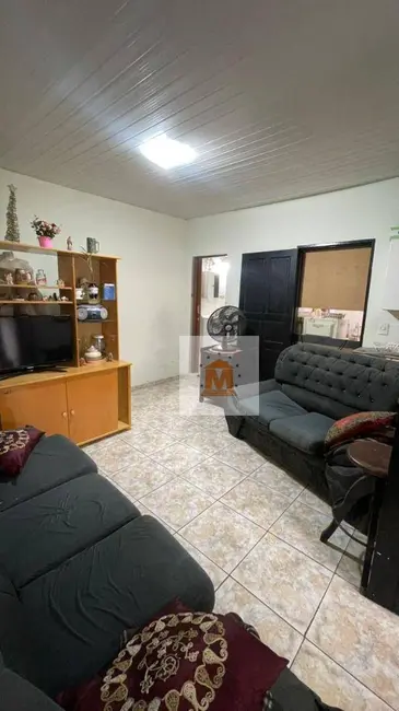 Foto 2 de Casa com 3 quartos à venda, 183m2 em Centro, Jacarei - SP