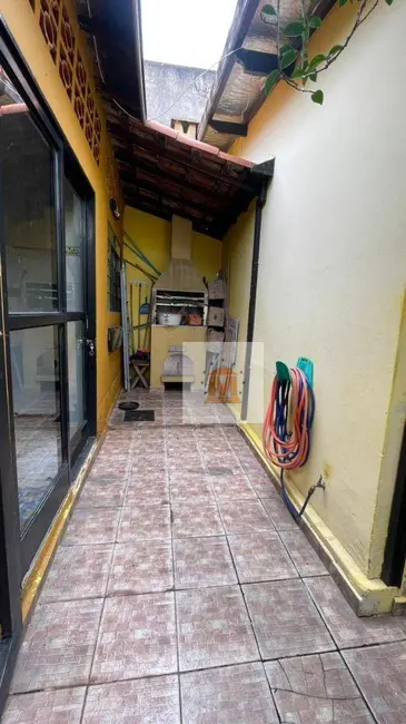 Foto 9 de Casa com 3 quartos à venda, 183m2 em Centro, Jacarei - SP