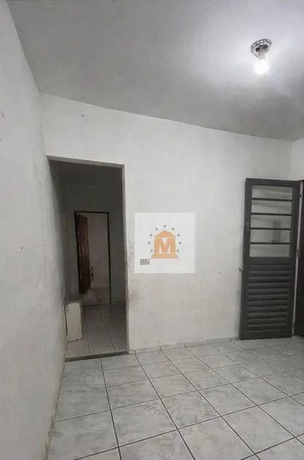 Foto 3 de Casa com 2 quartos à venda, 175m2 em Jardim Novo Amanhecer, Jacarei - SP