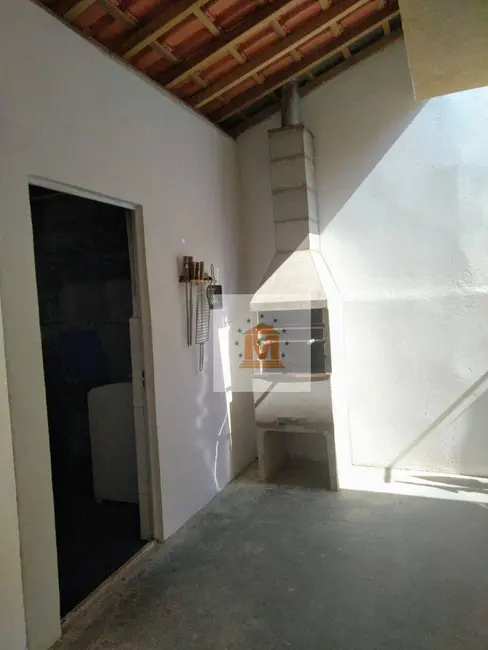 Sobrado com 3 quartos à venda, 265m2 em Sao Jose Dos Campos - SP - imagem 7 Foto 7 de Sobrado com 3 quartos à venda, 265m2 em Sao Jose Dos Campos - SP