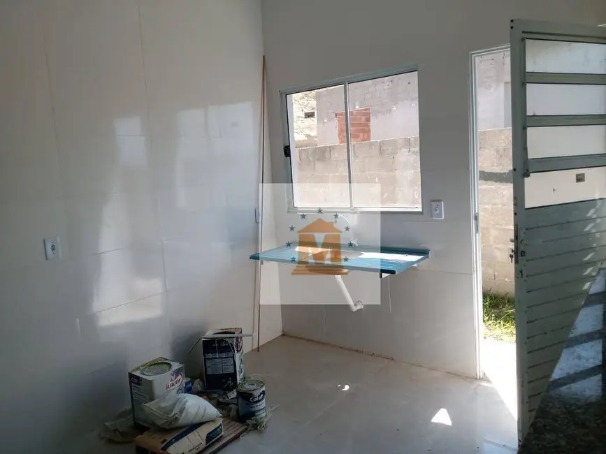 Foto 1 de Casa com 1 quarto à venda, 41m2 em Chácaras Reunidas Igarapés, Jacarei - SP