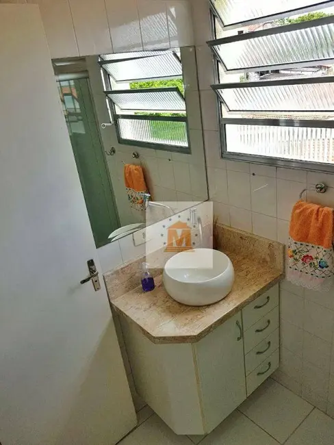Apartamento com 2 quartos à venda, 66m2 em Jardim Califórnia, Jacarei - SP - imagem 7 Foto 7 de Apartamento com 2 quartos à venda, 66m2 em Jardim Califórnia, Jacarei - SP