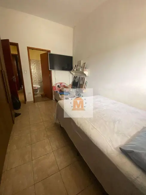 Foto 6 de Casa com 2 quartos à venda, 300m2 em Jardim Flórida, Jacarei - SP