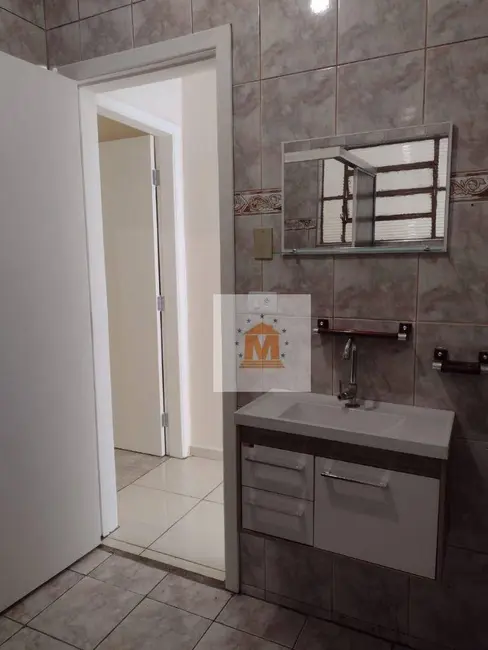 Casa com 2 quartos à venda, 150m2 em Parque Itamarati, Jacarei - SP - imagem 3 Foto 3 de Casa com 2 quartos à venda, 150m2 em Parque Itamarati, Jacarei - SP