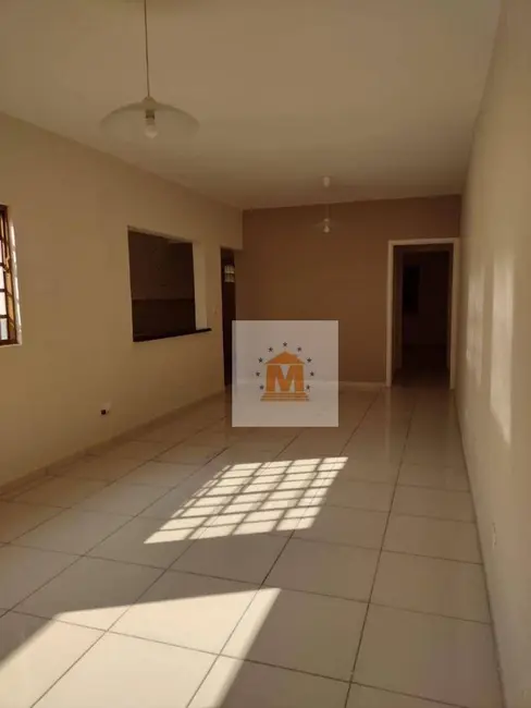 Casa com 2 quartos à venda, 150m2 em Parque Itamarati, Jacarei - SP - imagem 4 Foto 4 de Casa com 2 quartos à venda, 150m2 em Parque Itamarati, Jacarei - SP