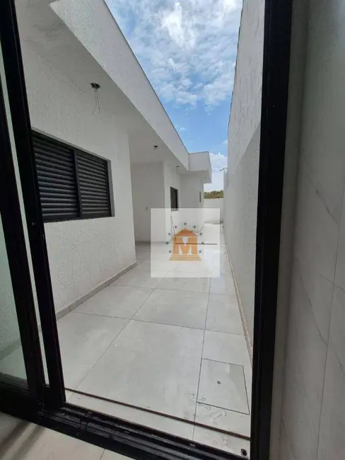 Foto 8 de Casa com 3 quartos à venda e para alugar, 175m2 em Jacarei - SP