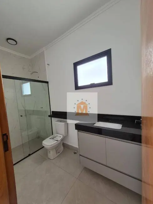 Foto 4 de Casa com 3 quartos à venda e para alugar, 175m2 em Jacarei - SP