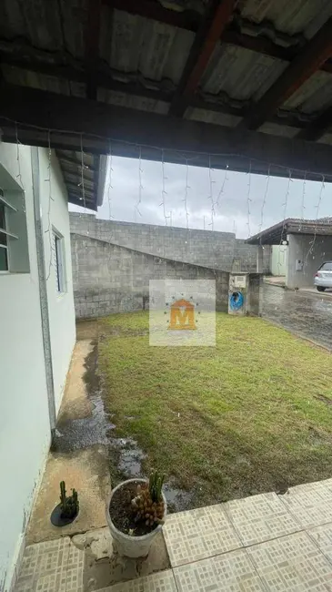 Casa de Condomínio com 3 quartos à venda, 180m2 em Loteamento Jardim Sol Nascente, Jacarei - SP - imagem 8 Foto 8 de Casa de Condomínio com 3 quartos à venda, 180m2 em Loteamento Jardim Sol Nascente, Jacarei - SP