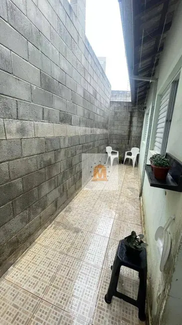 Casa de Condomínio com 3 quartos à venda, 180m2 em Loteamento Jardim Sol Nascente, Jacarei - SP - imagem 9 Foto 9 de Casa de Condomínio com 3 quartos à venda, 180m2 em Loteamento Jardim Sol Nascente, Jacarei - SP