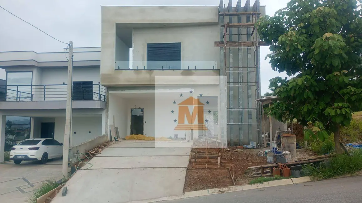 Foto 2 de Sobrado com 4 quartos à venda, 250m2 em Jardim Panorama, Jacarei - SP