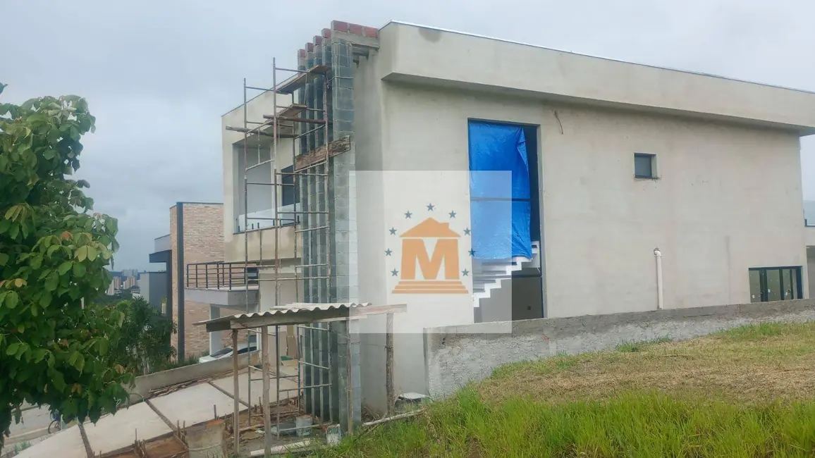 Foto 5 de Sobrado com 4 quartos à venda, 250m2 em Jardim Panorama, Jacarei - SP