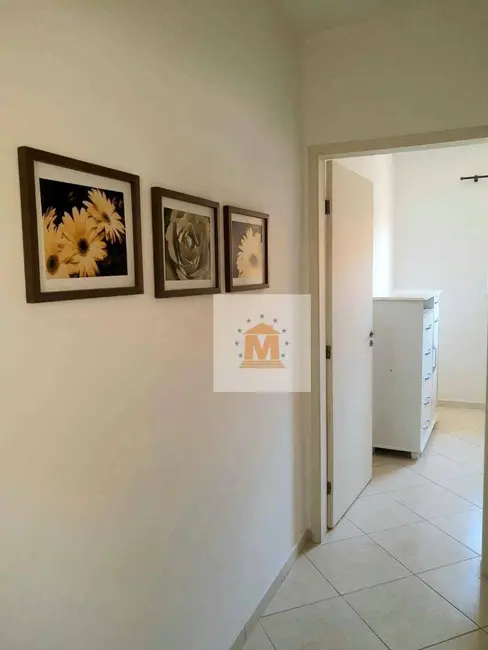 Sobrado com 2 quartos à venda, 68m2 em Jardim Jacinto, Jacarei - SP - imagem 8 Foto 8 de Sobrado com 2 quartos à venda, 68m2 em Jardim Jacinto, Jacarei - SP