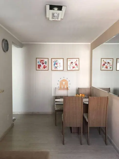 Foto 3 de Apartamento com 2 quartos à venda, 51m2 em Jardim Califórnia, Jacarei - SP