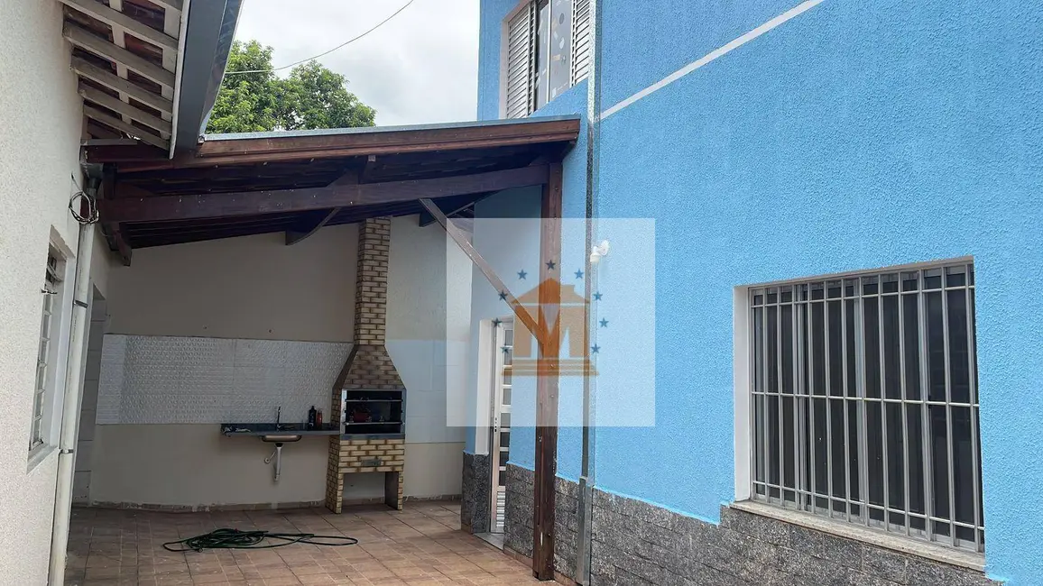 Sobrado com 3 quartos à venda, 300m2 em Vila Pinheiro, Jacarei - SP - imagem 7 Foto 7 de Sobrado com 3 quartos à venda, 300m2 em Vila Pinheiro, Jacarei - SP