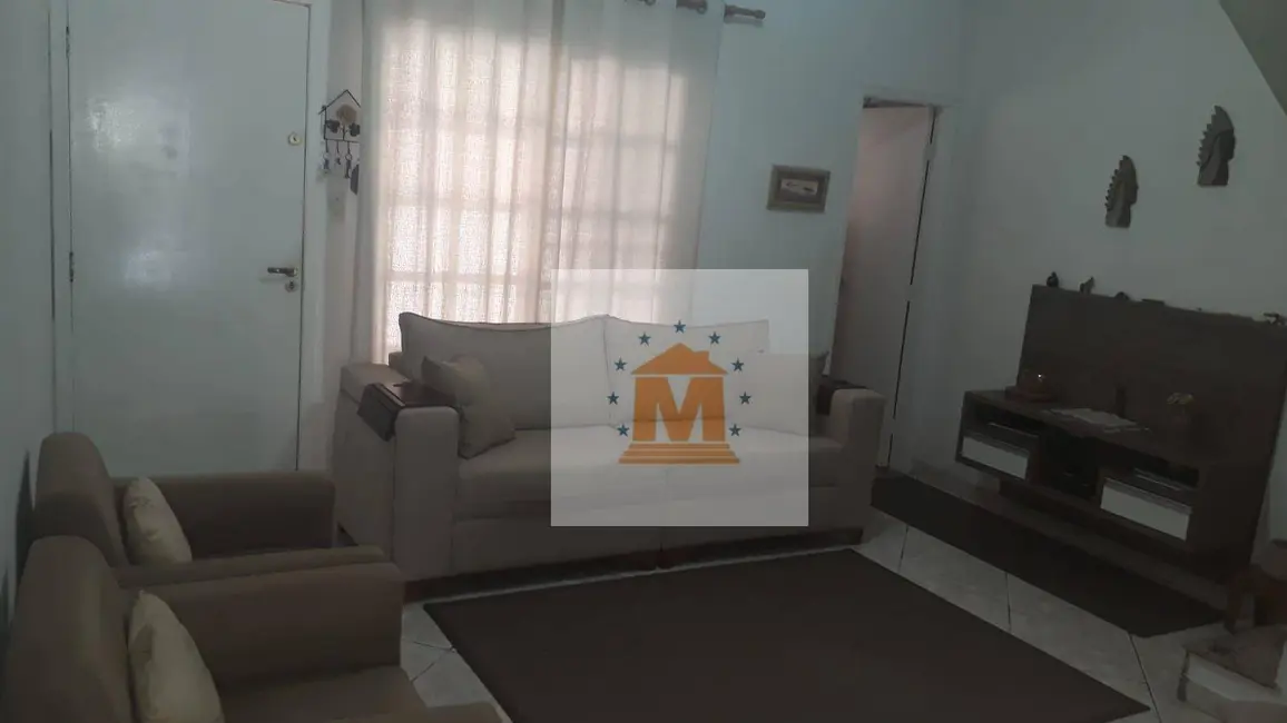 Foto 2 de Sobrado com 2 quartos à venda, 177m2 em Jardim Califórnia, Jacarei - SP