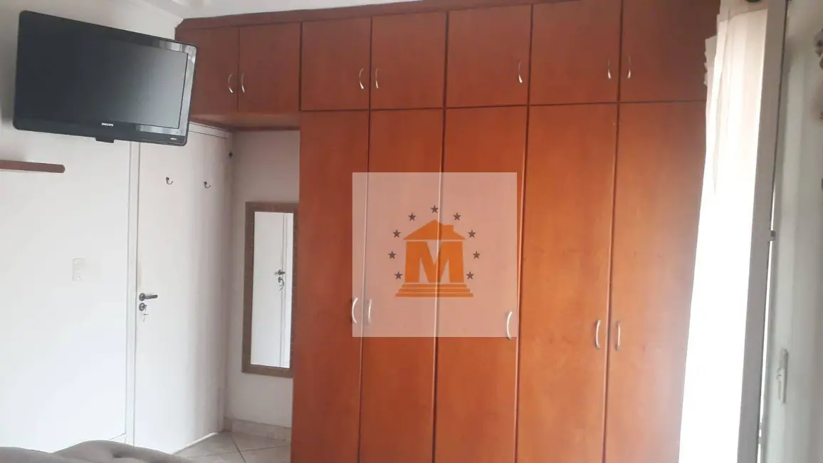 Foto 4 de Sobrado com 2 quartos à venda, 177m2 em Jardim Califórnia, Jacarei - SP