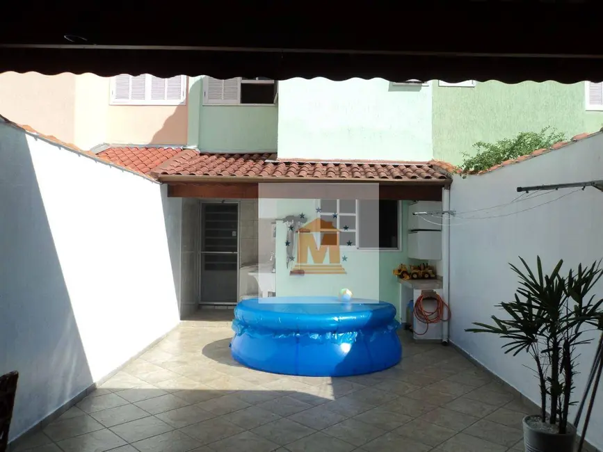 Foto 7 de Sobrado com 2 quartos à venda, 177m2 em Jardim Califórnia, Jacarei - SP