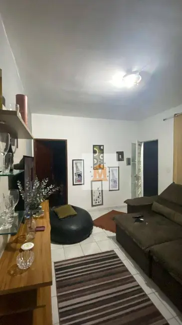 Foto 1 de Casa com 2 quartos à venda, 125m2 em Cidade Jardim, Jacarei - SP