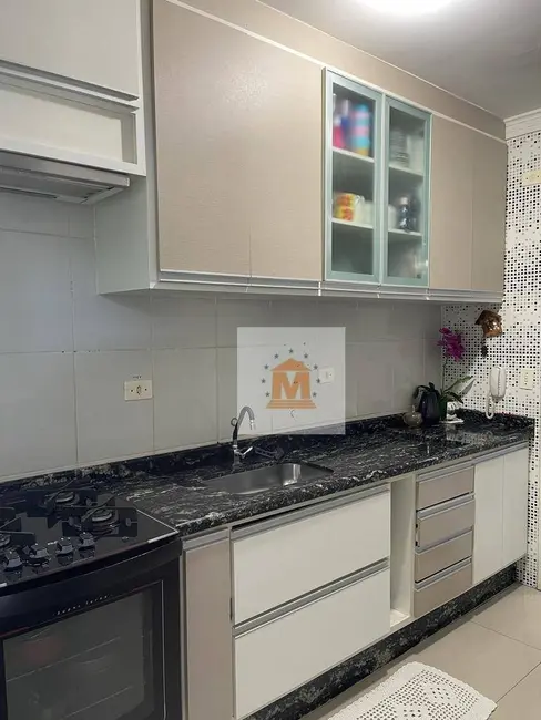 Foto 2 de Casa de Condomínio com 3 quartos à venda, 166m2 em Cidade Salvador, Jacarei - SP