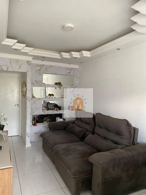 Casa de Condomínio com 3 quartos à venda, 166m2 em Cidade Salvador, Jacarei - SP - imagem 6 Foto 6 de Casa de Condomínio com 3 quartos à venda, 166m2 em Cidade Salvador, Jacarei - SP