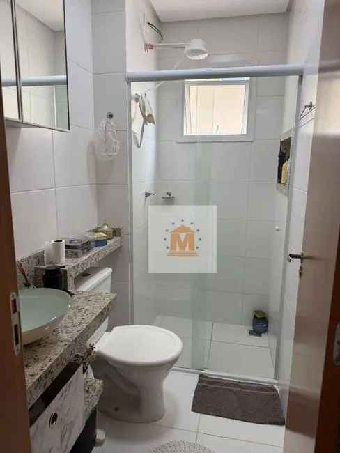 Foto 9 de Apartamento com 2 quartos à venda, 56m2 em São João, Jacarei - SP