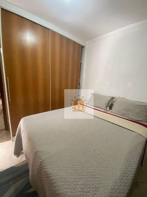 Sobrado com 2 quartos à venda em Jardim Panorama, Jacarei - SP - imagem 7 Foto 7 de Sobrado com 2 quartos à venda em Jardim Panorama, Jacarei - SP