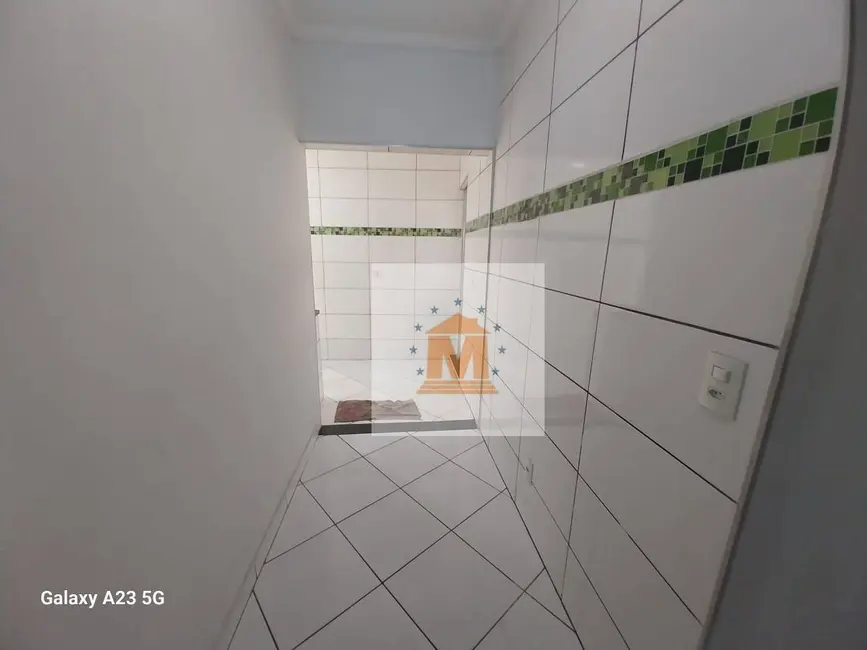 Casa com 3 quartos à venda, 180m2 em Jardim Elza Maria, Jacarei - SP - imagem 2 Foto 2 de Casa com 3 quartos à venda, 180m2 em Jardim Elza Maria, Jacarei - SP