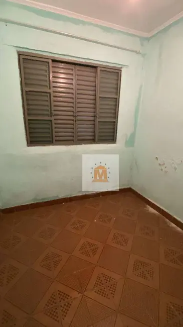 Foto 8 de Sobrado com 5 quartos à venda, 250m2 em Parque Meia Lua, Jacarei - SP