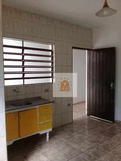 Foto 4 de Casa com 1 quarto à venda, 137m2 em Parque Imperial, Jacarei - SP