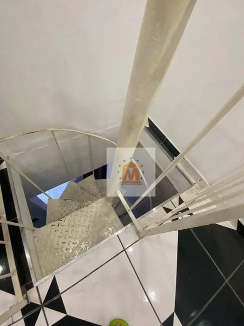 Sobrado com 3 quartos à venda, 126m2 em Cidade Nova Jacareí, Jacarei - SP - imagem 6 Foto 6 de Sobrado com 3 quartos à venda, 126m2 em Cidade Nova Jacareí, Jacarei - SP