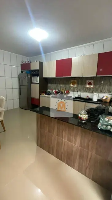 Foto 1 de Sobrado com 2 quartos à venda em Parque Imperial, Jacarei - SP