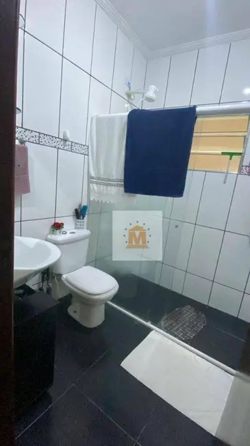 Foto 9 de Sobrado com 2 quartos à venda em Parque Imperial, Jacarei - SP