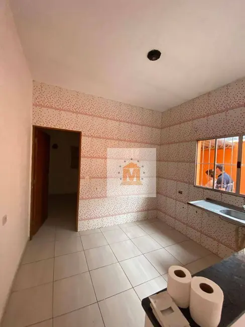Casa com 2 quartos à venda, 175m2 em Bandeira Branca, Jacarei - SP - imagem 1 Foto 1 de Casa com 2 quartos à venda, 175m2 em Bandeira Branca, Jacarei - SP