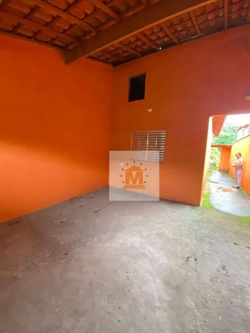 Casa com 2 quartos à venda, 175m2 em Bandeira Branca, Jacarei - SP - imagem 8 Foto 8 de Casa com 2 quartos à venda, 175m2 em Bandeira Branca, Jacarei - SP