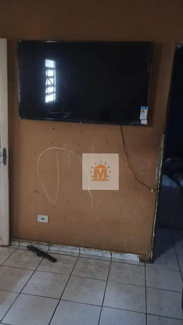 Foto 3 de Casa com 2 quartos à venda em Jardim Conquista, Jacarei - SP