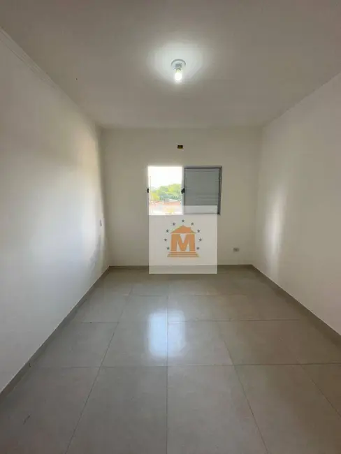 Foto 3 de Casa com 2 quartos à venda, 175m2 em Jardim Pitoresco, Jacarei - SP