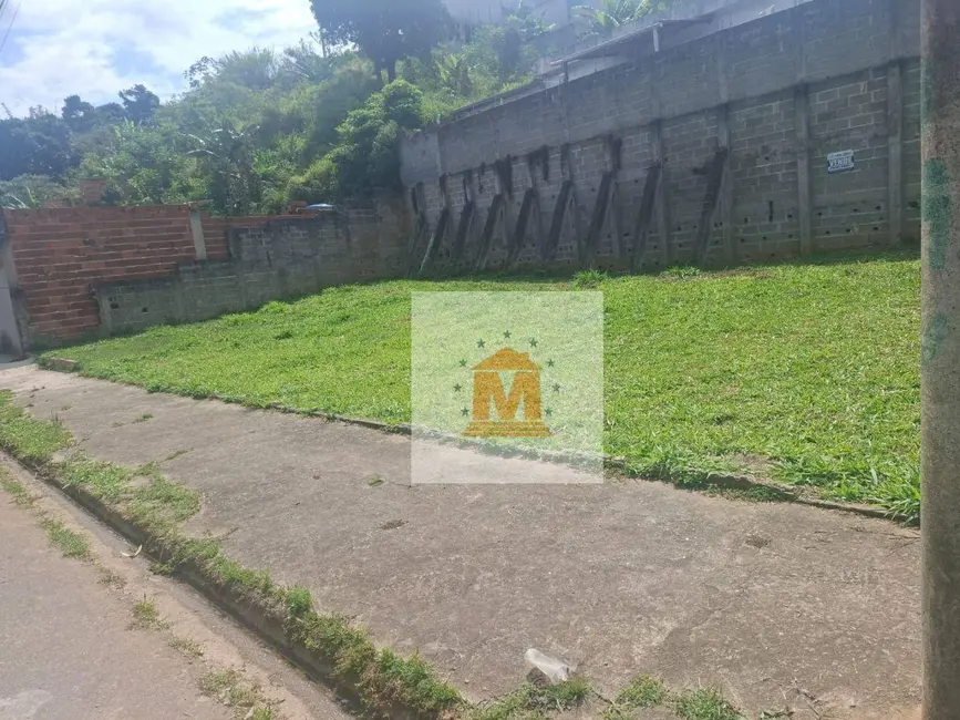 Foto 1 de Terreno / Lote à venda, 343m2 em Jardim Maria Amélia, Jacarei - SP