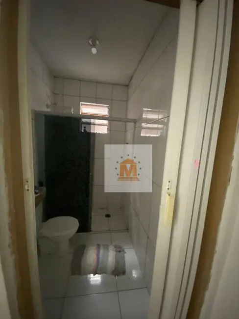 Casa com 3 quartos à venda em Conjunto São Benedito, Jacarei - SP - imagem 4 Foto 4 de Casa com 3 quartos à venda em Conjunto São Benedito, Jacarei - SP