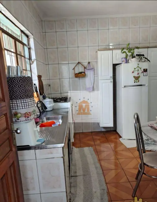 Sobrado com 3 quartos à venda, 140m2 em Parque dos Príncipes, Jacarei - SP - imagem 6 Foto 6 de Sobrado com 3 quartos à venda, 140m2 em Parque dos Príncipes, Jacarei - SP