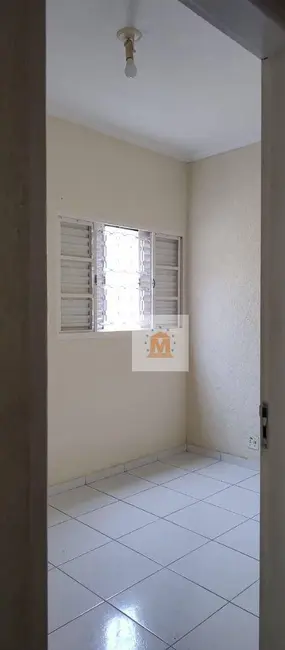 Foto 2 de Casa com 3 quartos à venda, 250m2 em Jardim do Vale, Jacarei - SP