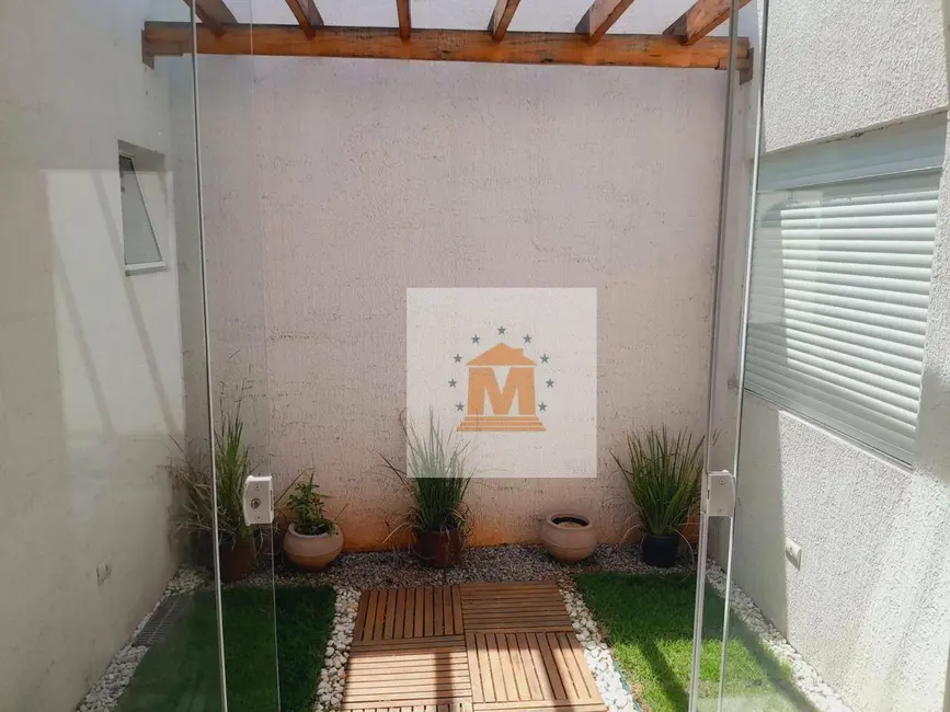 Foto 4 de Casa com 3 quartos à venda, 175m2 em Residencial Parque dos Sinos, Jacarei - SP