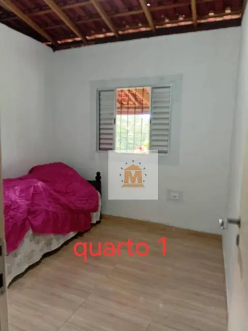 Foto 9 de Chácara com 3 quartos à venda, 2000m2 em Chácaras Condomínio Recanto Pássaros II, Jacarei - SP