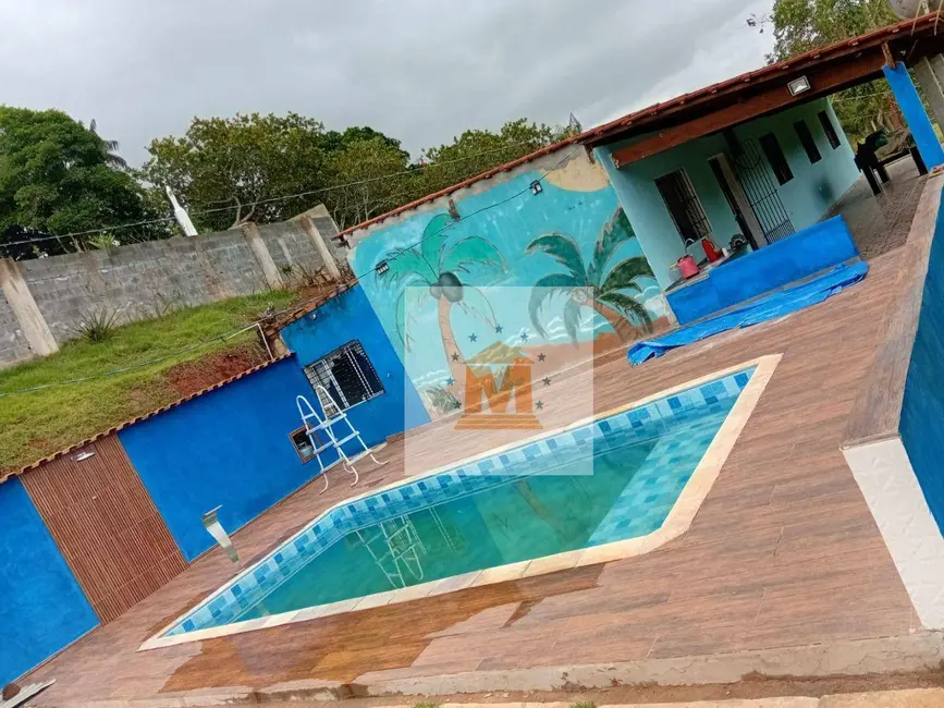 Foto 1 de Chácara com 3 quartos à venda, 2000m2 em Chácaras Condomínio Recanto Pássaros II, Jacarei - SP