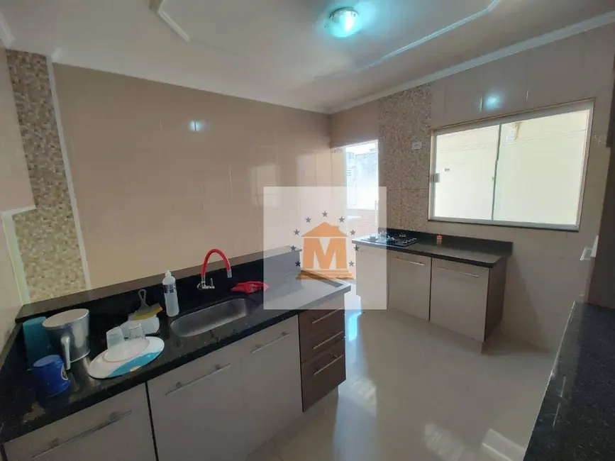 Foto 3 de Casa com 3 quartos à venda, 200m2 em Parque Imperial, Jacarei - SP