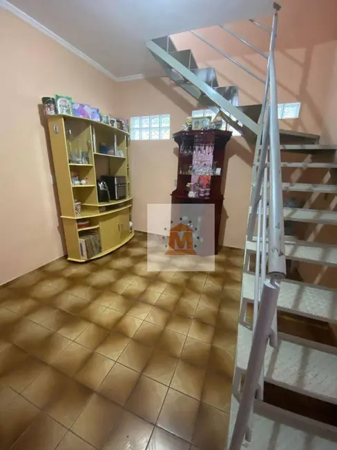 Foto 4 de Sobrado com 4 quartos à venda, 156m2 em Jardim Nova Esperança, Jacarei - SP
