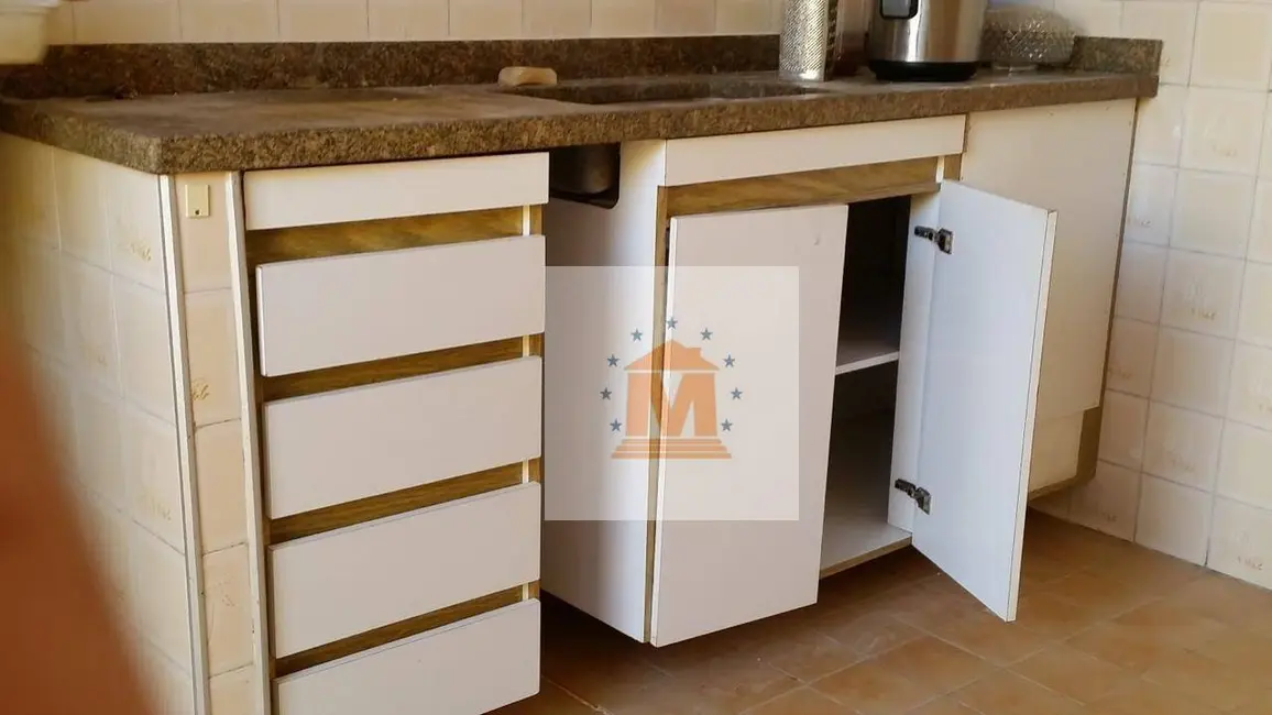 Foto 5 de Casa com 3 quartos à venda, 210m2 em Centro, Jacarei - SP