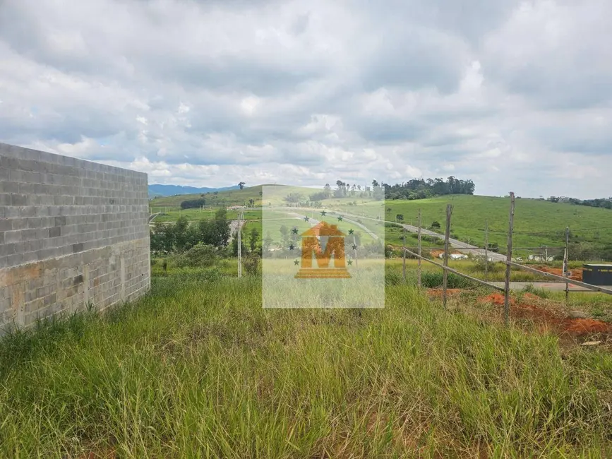 Foto 1 de Terreno / Lote à venda, 180m2 em Cacapava - SP